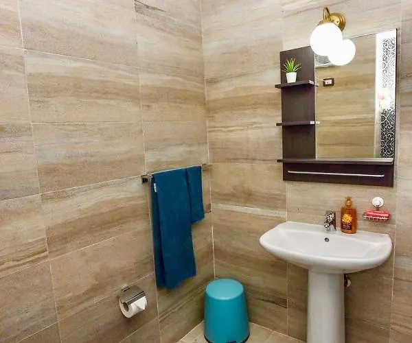 Villa Luxury 8br With Seaview And Private Pool In