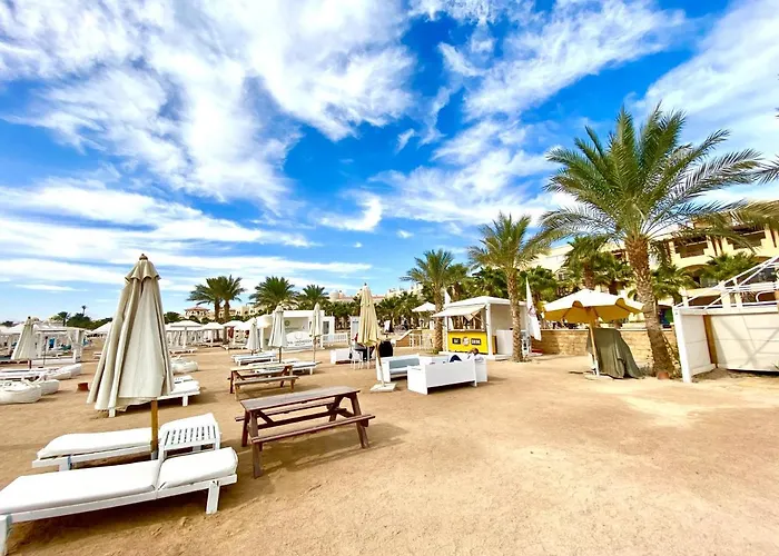 Luxury 8br With Seaview And Private Pool In