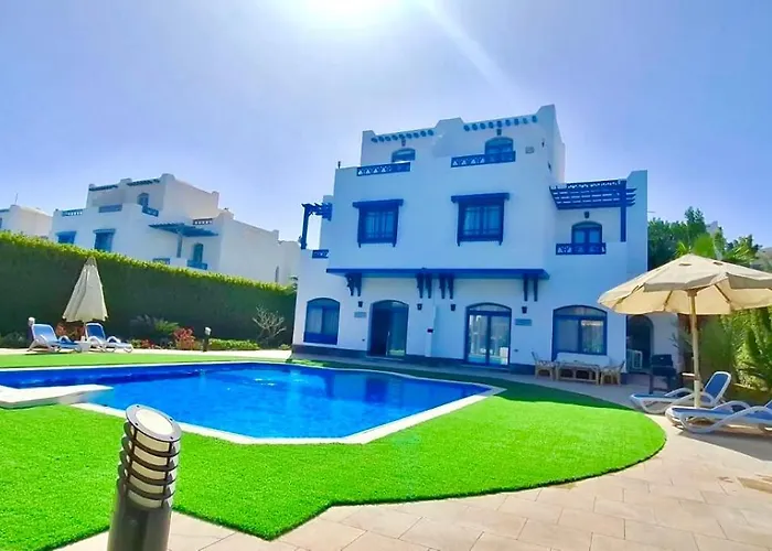 Villa Luxury 8br With Seaview And Private Pool In *